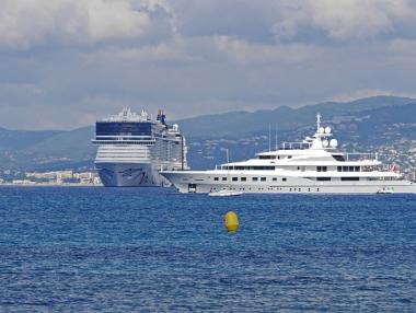 И Кан въвежда ограничения за круизните кораби