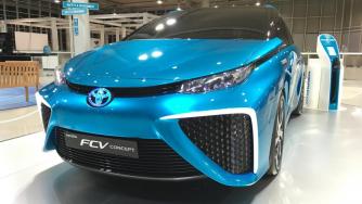 Toyota пуска втора генерация на водородния си модел Mirai