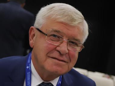 Поръчката за детската болница в София отново тръгна