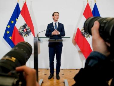 Курц триумфира на предсрочните парламентарни избори в Австрия