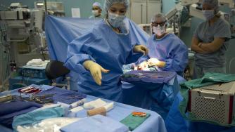 Стипендиантите по медицина ще връщат пари, ако откажат да работят в България