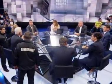 Полиция влезе в студиото на „Референдум“ по БНТ заради Волен Сидеров