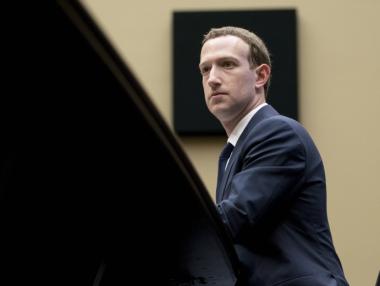 Турция глоби Facebook с 280 хил. долара