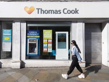 Испания ще похарчи 300 млн. евро заради фалита на „Томас Кук“