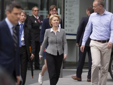 Евролидерите подкрепят старт на преговорите със Скопие и Тирана