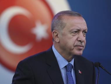 Турция започна военната си операция срещу кюрдите в Сирия