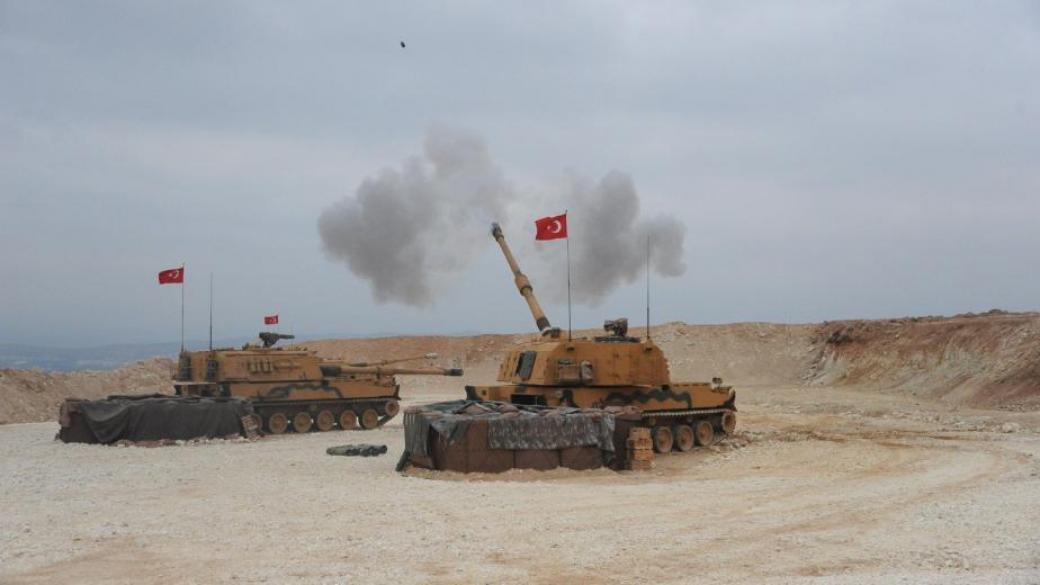 Турция атакува кюрдите и с танкове