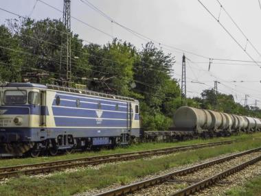 Докога държавата ще продължава да кърми „БДЖ-Товарни превози”?