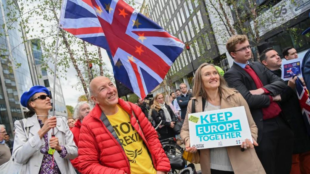 Британците предпочитат да останат в ЕС, отколкото да напуснат със сделката на Джонсън