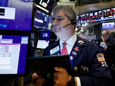 Инвеститорите чакат развръзка около Brexit