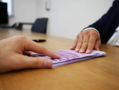 Лошите кредити в България се плащат от съвестните клиенти