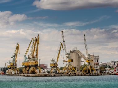 Бургас ще привлича инвеститори с нови индустриални зони