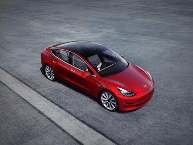 Tesla започна продажбите на Model 3 Made in China