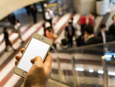 Потребителите на iPhone 5 може да останат без интернет