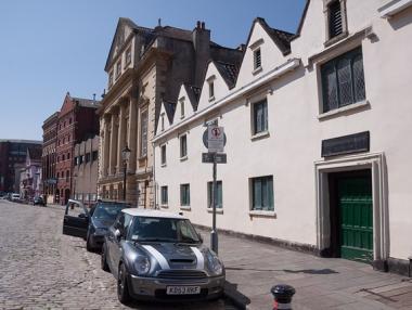 Бристол може да стане първият британски град, забранил дизеловите коли