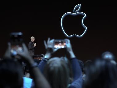 Признаци на живот за Apple отвъд iPhone