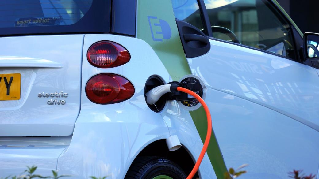 Германия вдига с 50% грантовете за електрически автомобили