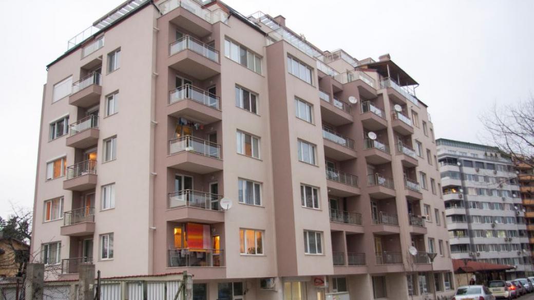 Пазарът на жилища в София е силно надценен