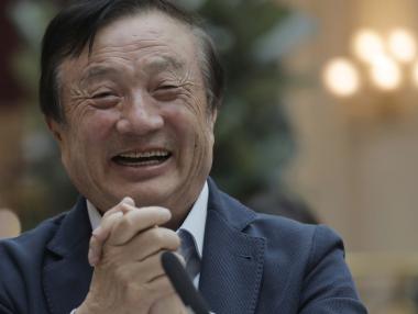 Основателят на Huawei се „заигра“ с идеята Тръмп да го посети в Китай
