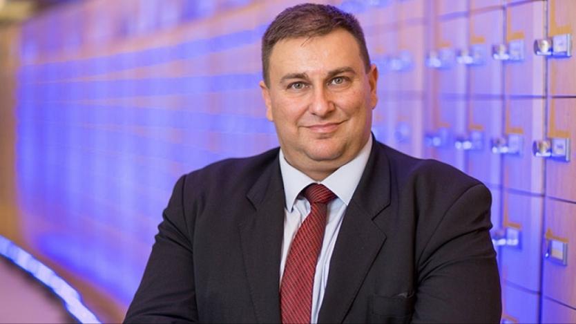 Емил Радев: ЕП подкрепи отпадането на мониторинга за България и Румъния