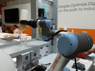 2,4 млн. индустриални роботи са оперирали в света през 2018 г.