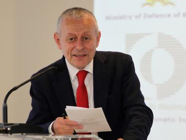 Соломон Паси: Трябва да поискаме от Тръмп да ни посети