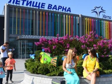 Пътниците на летищата в Бургас и Варна намаляват с 11.5%