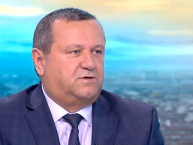 Хасан Адемов: Проблемът с болничните е в контрола