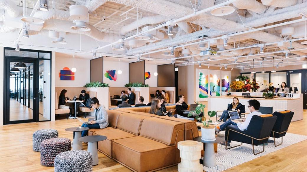 WeWork планира да уволни поне 4000 души