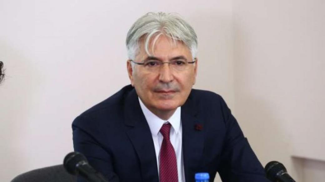 Петко Николов ще участва в заседанието управителните органи на СЕСИС
