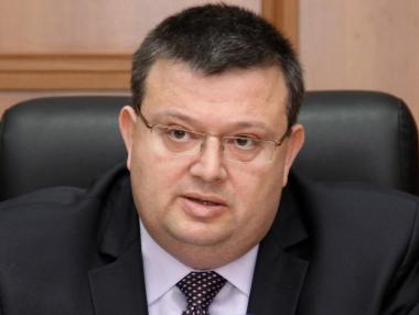 Управляващите предложиха Сотир Цацаров за председател на КПКОНПИ