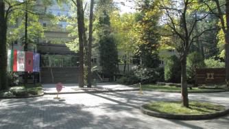 Държавата преведе 7 млн. лв. на болница „Лозенец“ за сметки