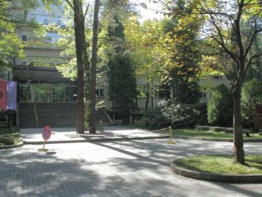 Държавата преведе 7 млн. лв. на болница „Лозенец“ за сметки