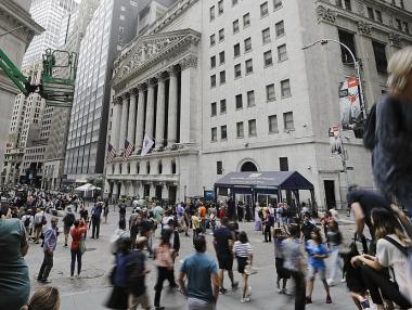 Щатските индекси се отдръпнаха от рекордните си върхове