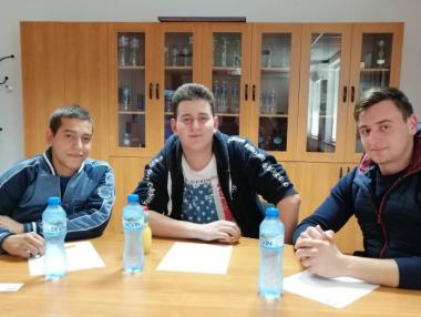 Учебна практика: Вълнуващият свят на бутилирането на натурални води