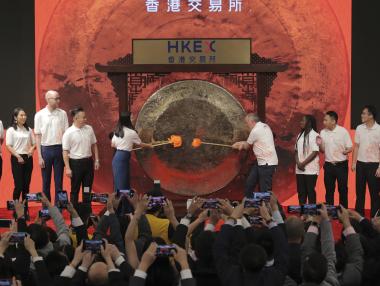 Втори звезден ден за Alibaba на борсата в Хонконг