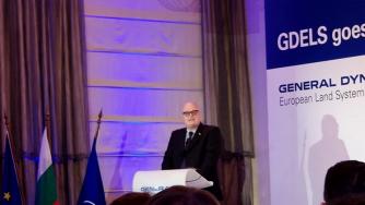 General Dynamics представи в България бронираната си машина PIRANHA