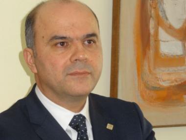 Петков: Въпросът с болничните няма да бъде решен тази година