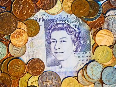 Шестимата най-богати във Великобритания имат колкото най-бедните 13 млн. души