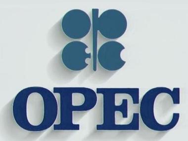ОПЕК+ ще обсъжда увеличаване, а не свиване на добива на петрол