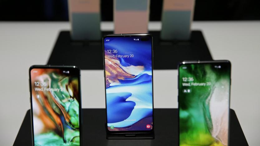 Samsung готви Galaxy S11 със 108MP камера и 5х увеличение