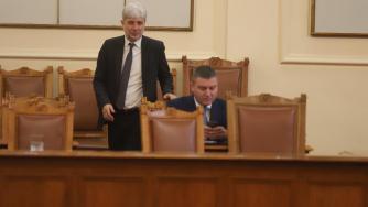 Димов: Обмисля се вариант общините разсрочено да плащат за депониране на отпадъци