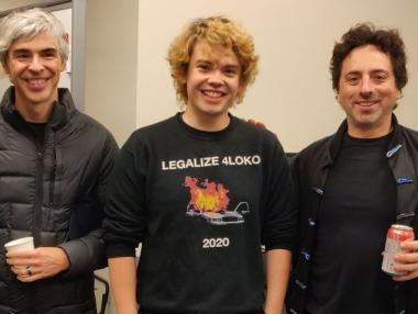 Основателите на Google изненадващо посетиха студент от Станфорд