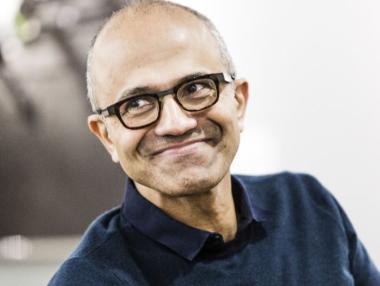 Колко струва директорът на Microsoft Сатя Надела