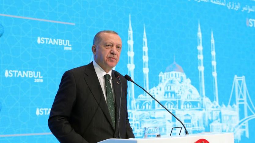 Ердоган заплаши да затвори две американски бази в Турция