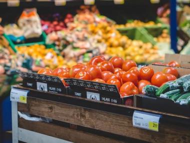 По-скъпите храни донесоха 0.5% инфлация за ноември