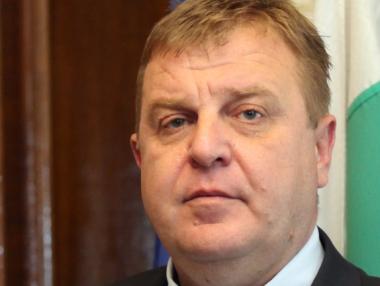 Американска и финландска компании искат да доставят новите бойни машини