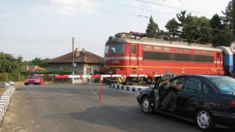 Кабинетът изчисти 134 млн. лв. дългове на „Холдинг БДЖ”