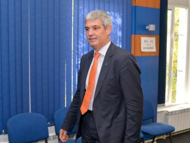 Бизнесът и синдикатите искат подоходният данък за най-ниските заплати да се връща