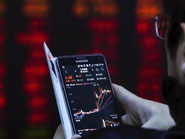 Въпреки възможния импийчмънт на Тръмп щатските индекси поставиха рекорди